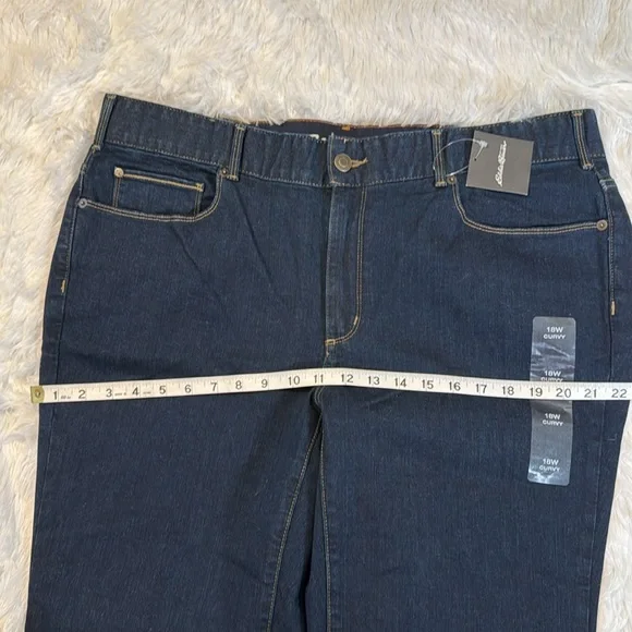 NWT, Eddie Bauer Blue Boot-cut stretch Jeans with Classic Stitching, size 18W - Picture 11 of 13